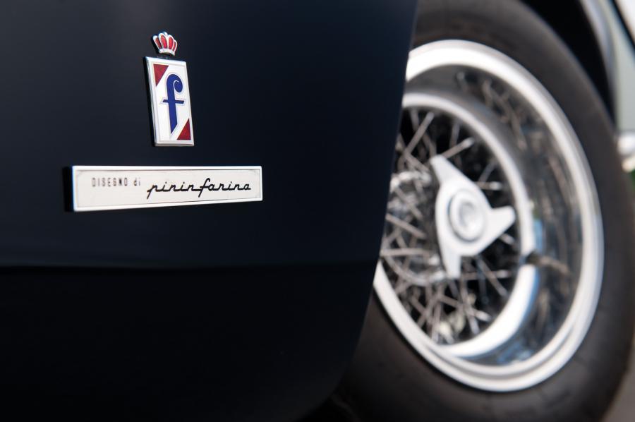  Ferrari 500 Superfast 1966 года  (фото 8 из 14)